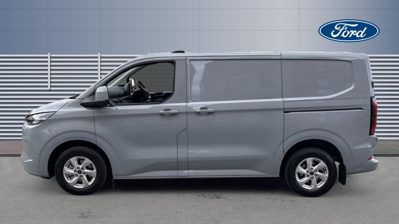 Ford Transit Custom E-320 L1 Rwd 100kW 65kWh H1 Van Limited Auto